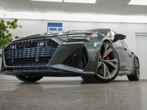 Used 2021 Audi RS 7 Sportback w/ Black Optic Package AWD/4WD image 4
