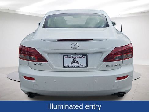 Used 2013 Lexus IS 250C image 10