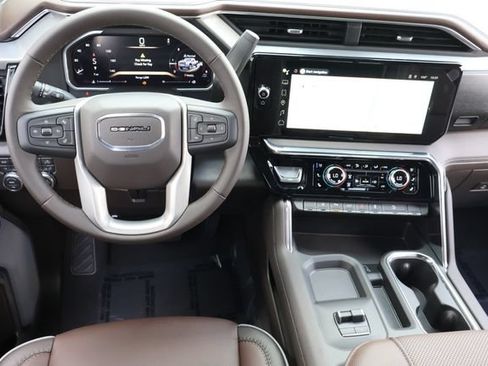 New 2026 GMC Sierra 2500 Denali w/ Denali Reserve Package AWD/4WD image 18