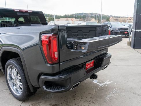 Used 2021 GMC Sierra 1500 Denali w/ Denali Ultimate Package image 36
