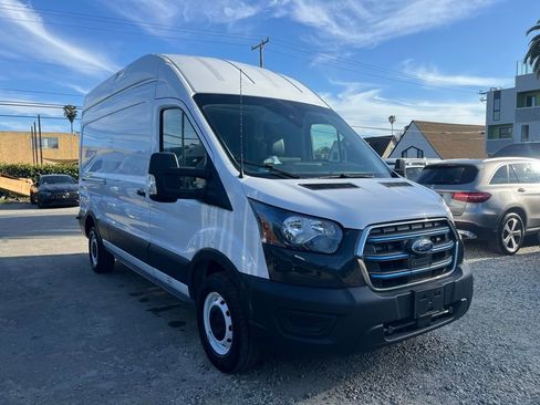 Used 2022 Ford E-Transit 148 High Roof w/ Load Area Protection Package image 3