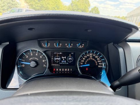 Used 2014 Ford F150 XLT w/ Equipment Group 302A Luxury AWD/4WD image 10