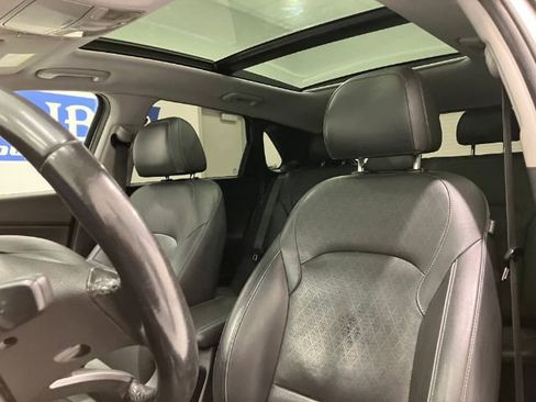 Used 2019 Hyundai Elantra GT w/ Style Package 02 FWD image 43