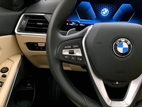 Certified 2023 BMW 330i xDrive Sedan w/ Premium Package AWD/4WD image 18
