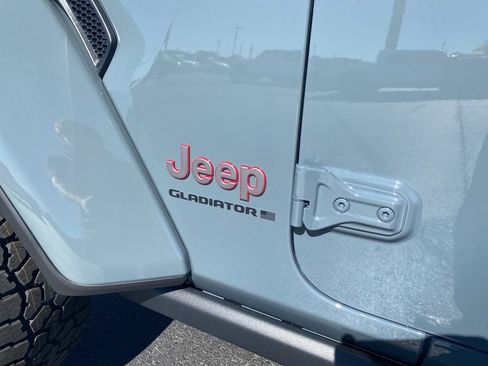 New 2026 Jeep Gladiator Rubicon AWD/4WD image 43