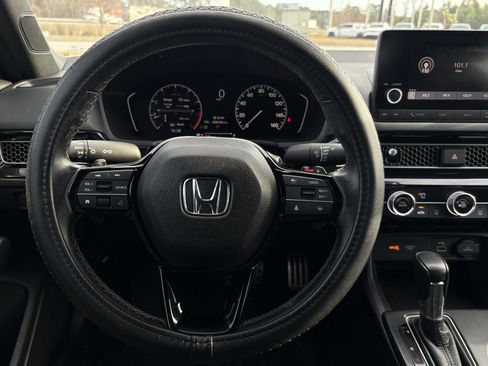 Used 2023 Honda Civic Sport image 14