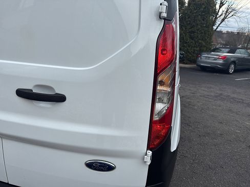 Used 2022 Ford Transit Connect XL w/ CNG/LPG Engine Prep Package image 17