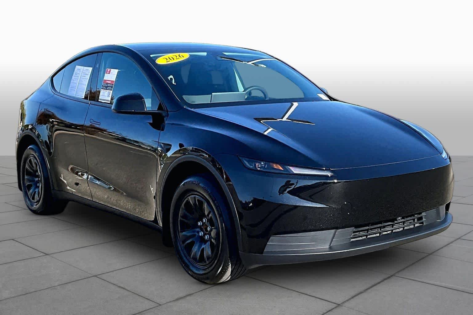 Used 2026 Tesla Model Y 2WD image 2