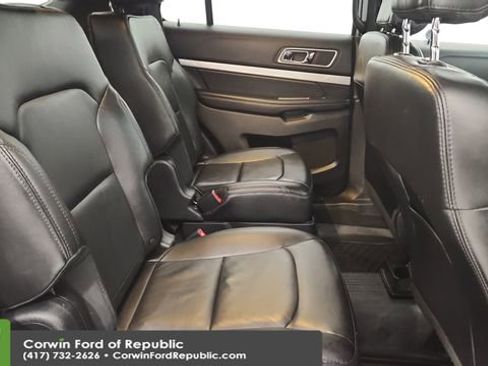 Used 2017 Ford Explorer XLT w/ Equipment Group 202A image 26