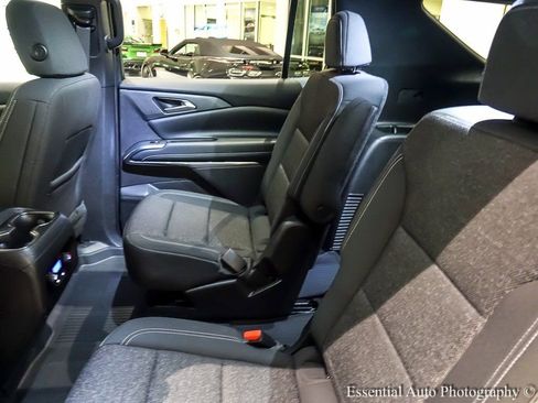 New 2026 Chevrolet Traverse LT w/ Driver Confidence Package image 10