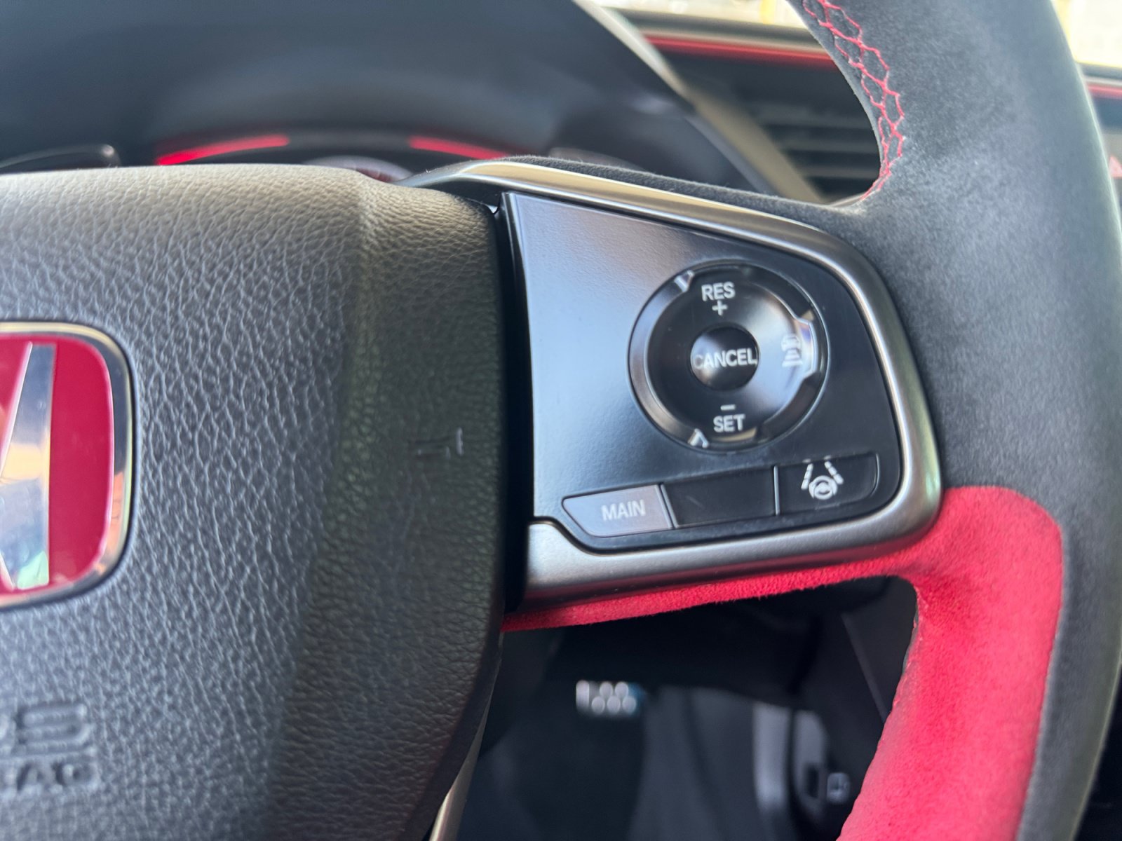 Used 2020 Honda Civic Type R image 13