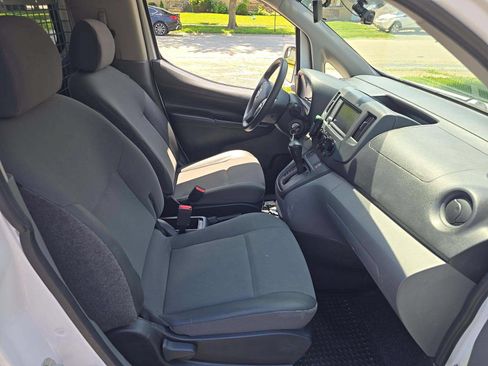 Used 2021 Nissan NV200 SV w/ Sliding Door Glass Package FWD image 9