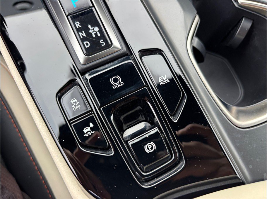 Used 2024 Lexus NX 350h AWD image 32