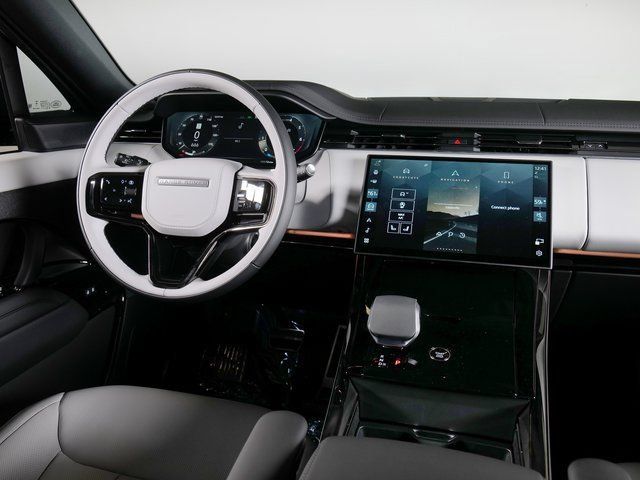 New 2026 Land Rover Range Rover Sport Dynamic SE AWD/4WD image 11