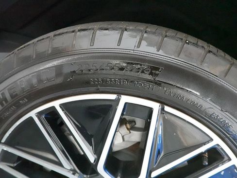 Used 2024 Ford Mustang Mach-E Premium RWD image 37