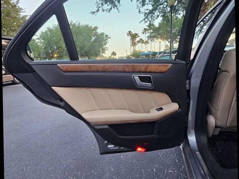 Used 2012 Mercedes-Benz E 350 Sedan image 22