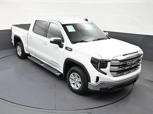 Used 2023 GMC Sierra 1500 SLE RWD image 18