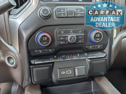 Used 2021 Chevrolet Silverado 1500 RST w/ Z71 Off-Road Package AWD/4WD image 9