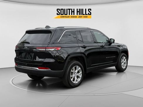 Certified 2023 Jeep Grand Cherokee Limited AWD/4WD image 5