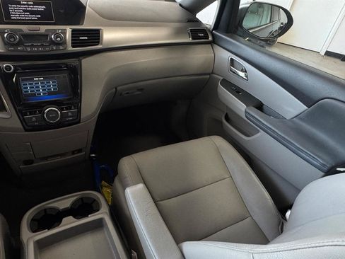 Used 2016 Honda Odyssey EX-L image 6