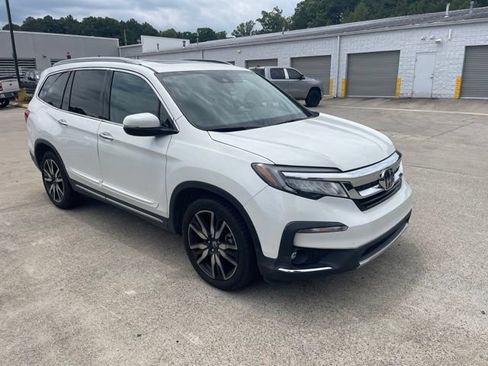 Used 2020 Honda Pilot Touring image 8