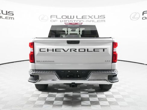 Used 2022 Chevrolet Silverado 1500 LTZ w/ LTZ Premium Package AWD/4WD image 6