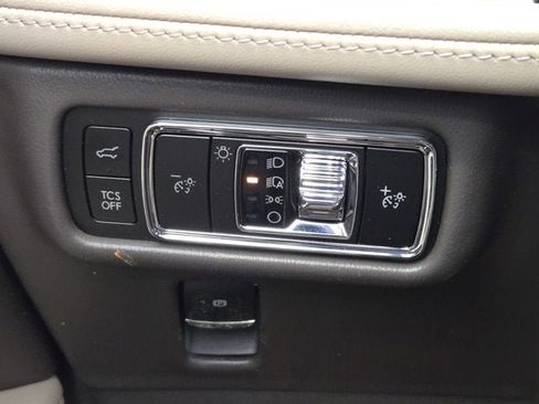 Used 2023 Lincoln Nautilus Reserve w/ Equipment Group 201A image 24