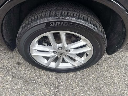 Used 2024 Dodge Durango GT image 16