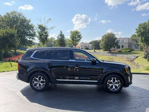 Used 2021 Kia Telluride EX AWD/4WD image 5