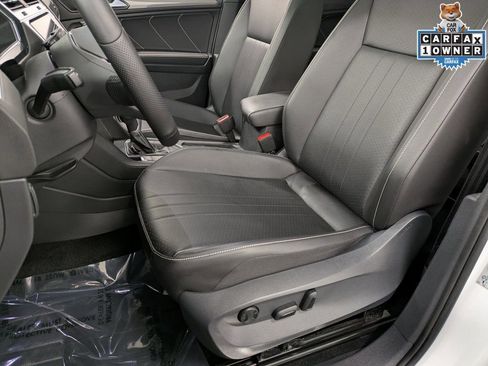 Used 2022 Volkswagen Tiguan SE R-Line AWD/4WD image 12