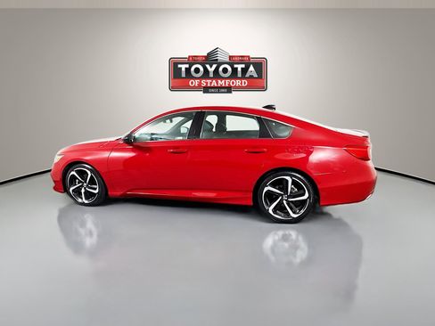 Used 2022 Honda Accord Sport image 4