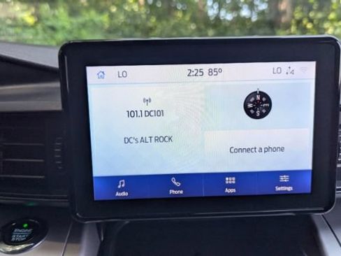 Used 2020 Ford Explorer XLT w/ Comfort Package AWD/4WD image 35