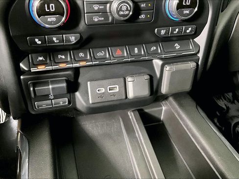 Used 2021 Chevrolet Silverado 1500 LTZ w/ Technology Package image 33