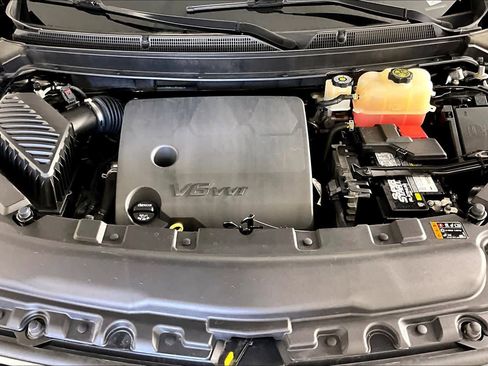 Used 2018 Buick Enclave Essence image 31