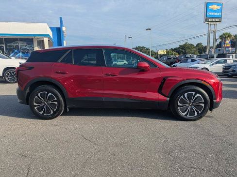 Used 2024 Chevrolet Blazer EV LT AWD/4WD image 3