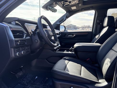 New 2026 GMC Yukon Denali image 11