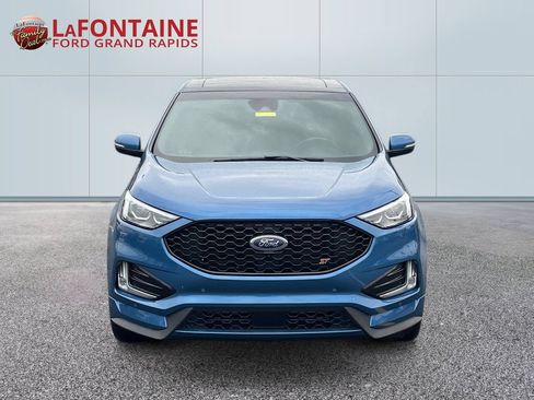 Certified 2019 Ford Edge ST w/ Equipment Group 401A AWD/4WD image 2