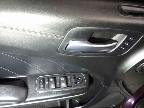 Used 2022 Dodge Charger R/T w/ Plus Group image 10