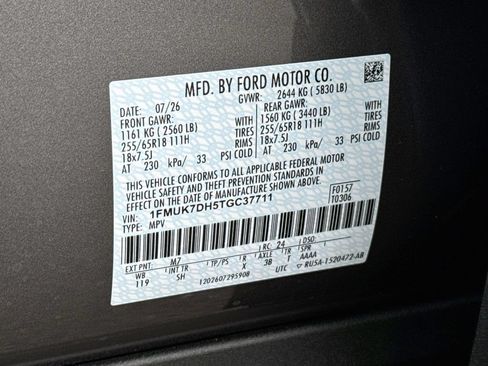New 2026 Ford Explorer Active w/ Active Comfort Package RWD image 32