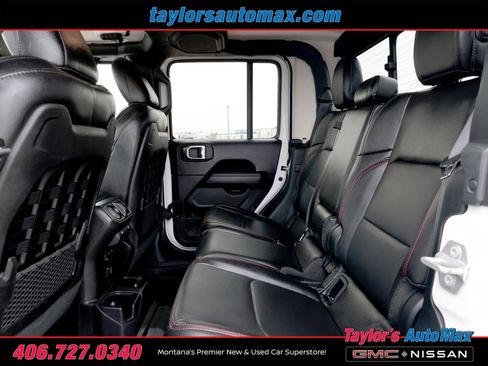Used 2020 Jeep Gladiator Rubicon w/ Uconnect 4C Nav & Sound Group AWD/4WD image 6