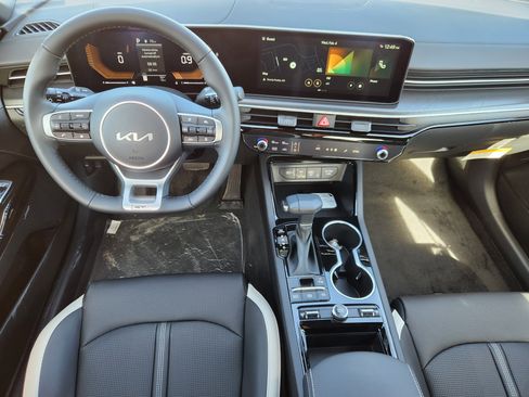 New 2026 Kia K5 GT-Line image 10