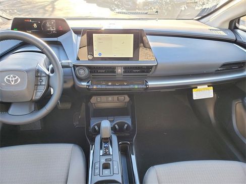 New 2026 Toyota Prius LE image 13