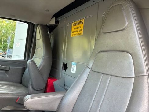 Used 2019 Chevrolet Express 2500 w/ Driver Convenience Package RWD image 12