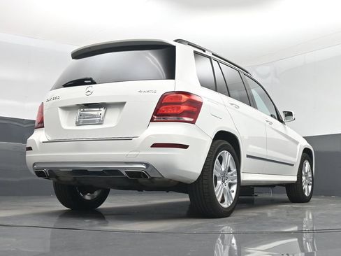 Used 2015 Mercedes-Benz GLK 350 4MATIC image 53