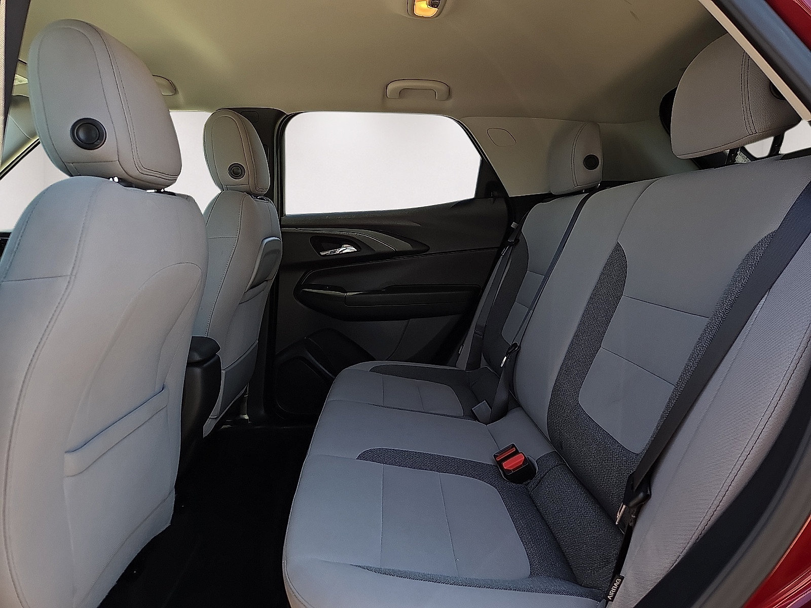 Used 2025 Chevrolet TrailBlazer LT FWD image 10