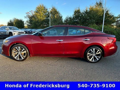 Used 2017 Nissan Maxima 3.5 S image 3