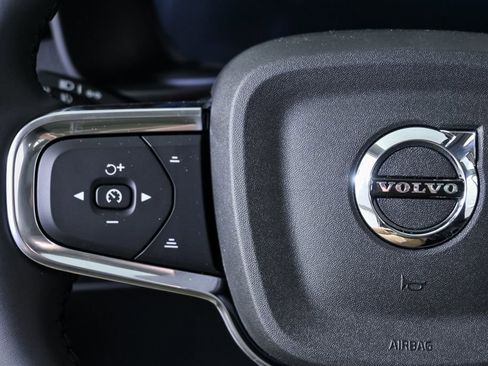 New 2026 Volvo XC40 B5 Plus w/ Protection Package Premier AWD/4WD image 9