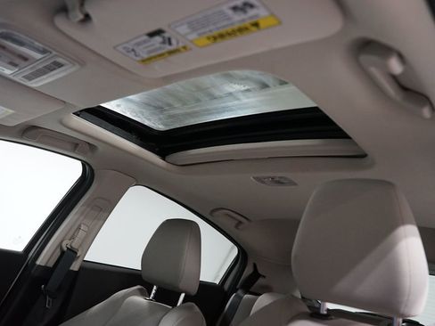 Used 2022 Honda HR-V EX image 32