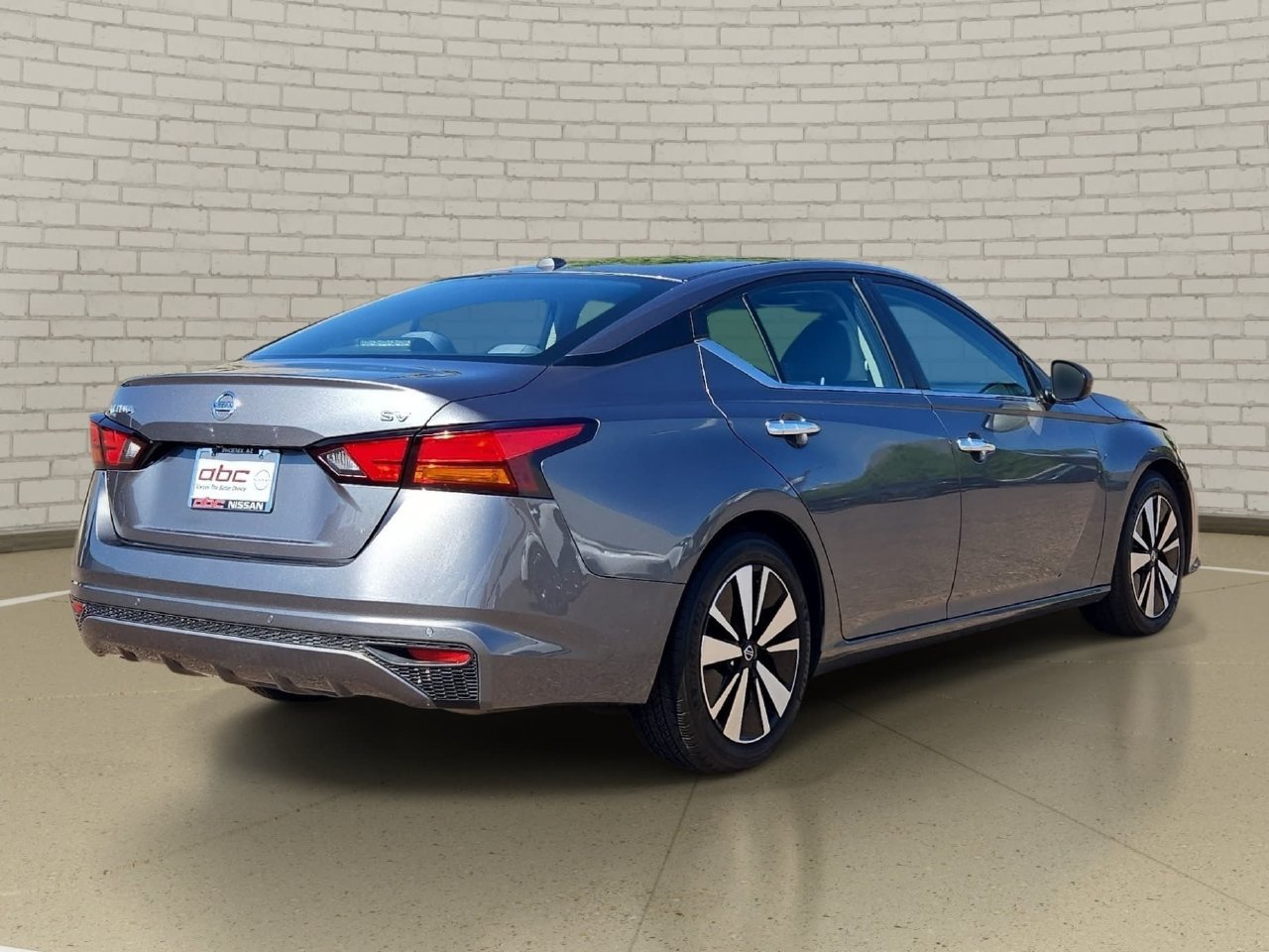 Certified 2022 Nissan Altima 2.5 SV FWD image 6