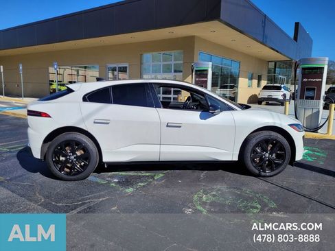 Used 2024 Jaguar I-PACE R-Dynamic HSE image 12